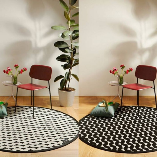 [SALE] STRIDE Round Mat, Black & White, C