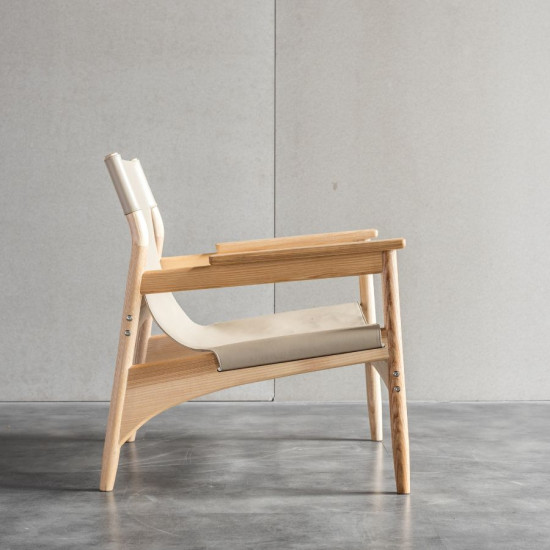 ONE FLAT Lounge Chair, Ash [SALE]