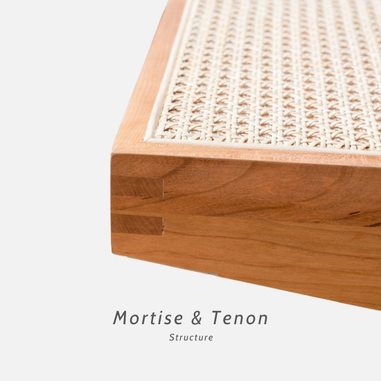 ONE Bench, L137 ONE Bench, L137