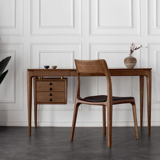 OAKI Chair, Walnut Brown OAKI Chair, Walnut Brown