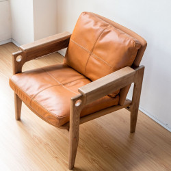 ONE Lounge Chair